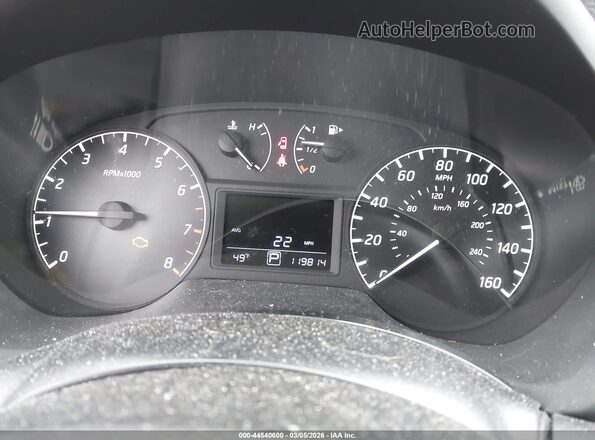 3N1AB7AP4HY304911 2017 NISSAN SENTRA Gray Vista de los asientos traseros