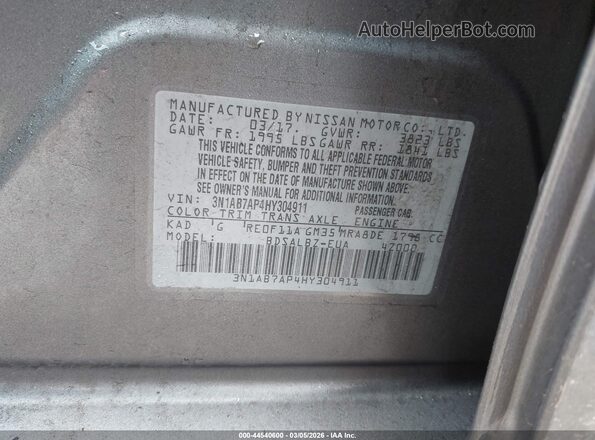 3N1AB7AP4HY304911 2017 NISSAN SENTRA Gray Vista del compartimento del motor