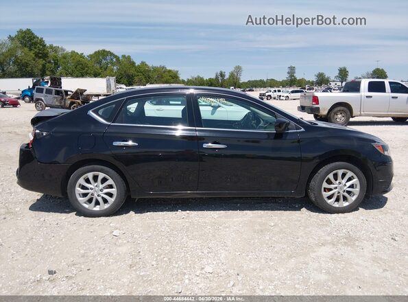 3N1AB7AP4KY369779 2019 NISSAN SENTRA Черный Вид задней части салона