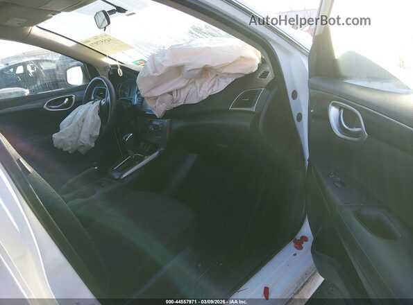 3N1AB7AP5JY231781 2018 NISSAN SENTRA White 