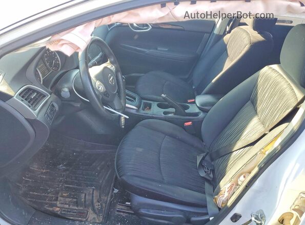 3N1AB7AP5KY220930 2019 NISSAN SENTRA White Սալոնի դիմացի տեսք
