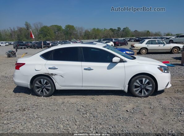 3N1AB7AP5KY232348 2019 NISSAN SENTRA Белый Вид задней части салона