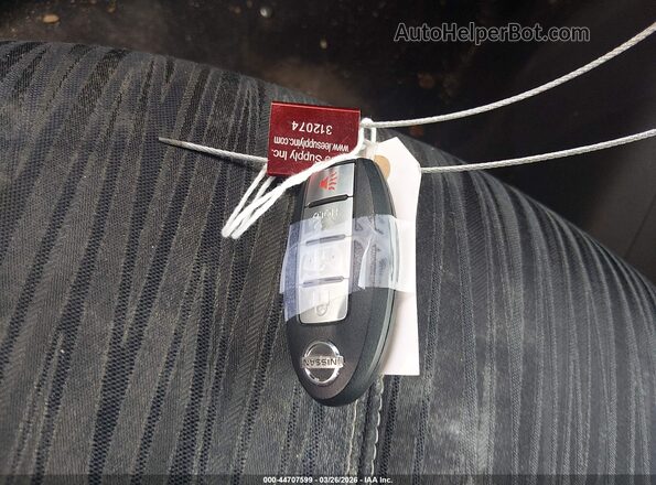 3N1AB7AP6HL659012 2017 NISSAN SENTRA Silver Vista del salpicadero