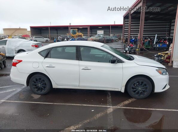 3N1AB7AP6JY310778 2018 NISSAN SENTRA White Vista interior trasera