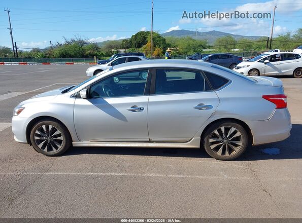 3N1AB7AP8JY320289 2018 NISSAN SENTRA Серебряный Панорамный вид салона 360°