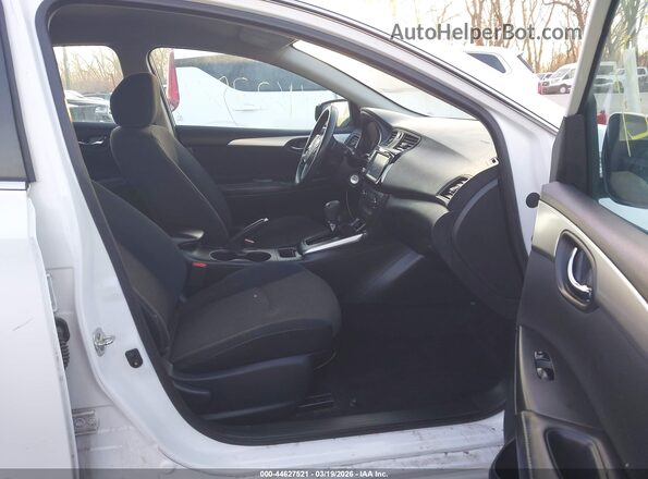 3N1AB7AP8KY243974 2019 NISSAN SENTRA Белый Вид салона спереди