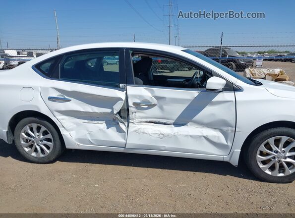 3N1AB7AP8KY276067 2019 NISSAN SENTRA White Widok wnętrza z tyłu