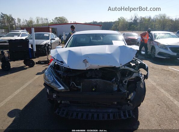 3N1AB7AP9HY365638 2017 NISSAN SENTRA White Vista interior trasera