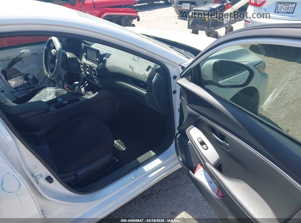 3N1AB8BV9SY211831 2025 NISSAN SENTRA White Սալոնի դիմացի տեսք