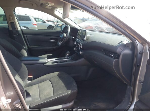 3N1AB8CV0MY303380 2021 NISSAN SENTRA Серый Вид салона спереди