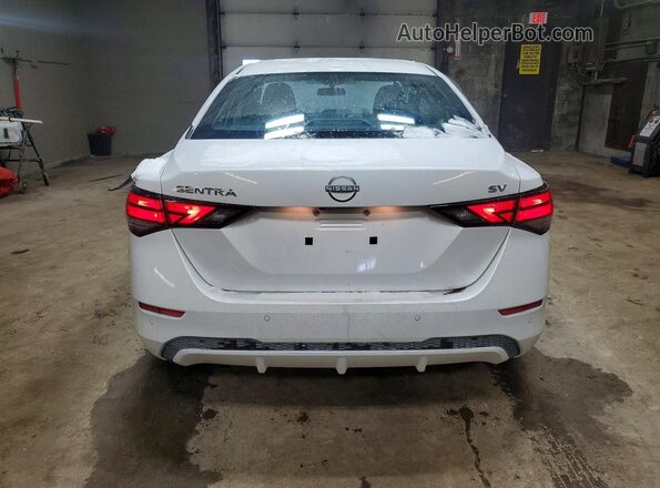 3N1AB8CV4RY365582 2024 NISSAN SENTRA White Հետևի տեսք