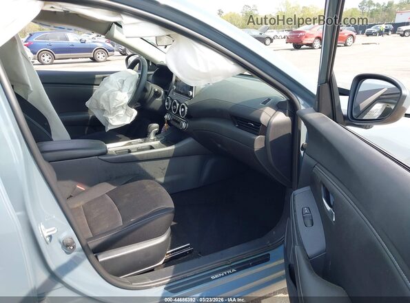3N1AB8CV6RY222102 2024 NISSAN SENTRA Серый Вид салона спереди