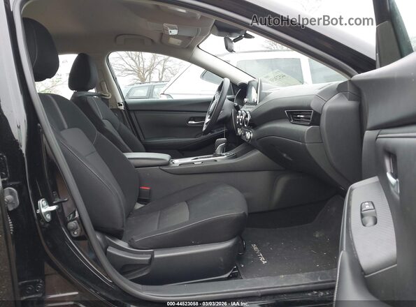 3N1AB8CV7RY298864 2024 NISSAN SENTRA Черный Вид салона спереди