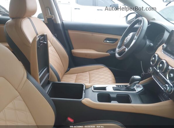 3N1AB8CV9SY416581 2025 NISSAN SENTRA Red Front interior view