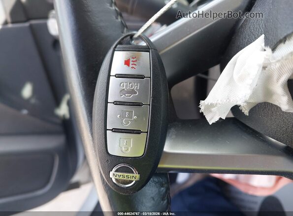 3N1AB8CVXNY205880 2022 NISSAN SENTRA Серебряный Вид панели приборов