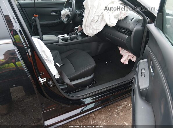 3N1AB8CVXRY300574 2024 NISSAN SENTRA Black Widok wnętrza z przodu