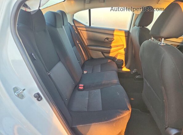 3N1AB8CVXRY304298 2024 NISSAN SENTRA White Вид задніх сидінь