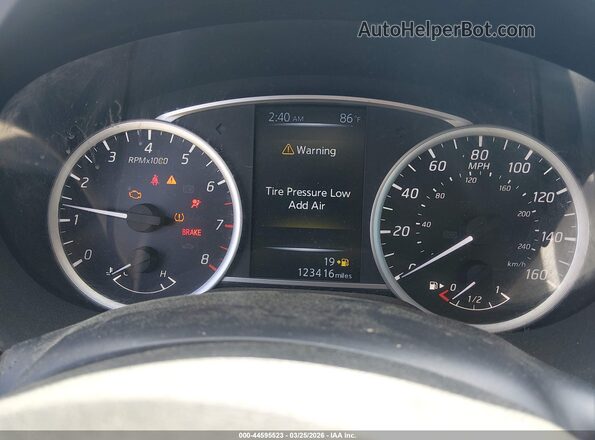 3N1CB7APXHY255285 2017 NISSAN SENTRA Blue 