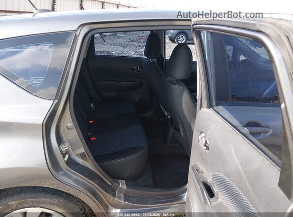3N1CE2CP7JL361347 2018 NISSAN VERSA NOTE Gray Vista de la etiqueta del VIN