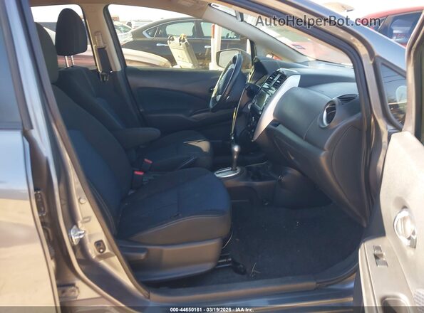 3N1CE2CPXHL364785 2017 NISSAN VERSA NOTE Gray Widok wnętrza z przodu