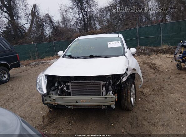 3N1CN7AP4JL879965 2018 NISSAN VERSA White Rear interior view