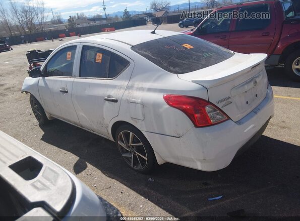 3N1CN7APXJL842533 2018 NISSAN VERSA White 