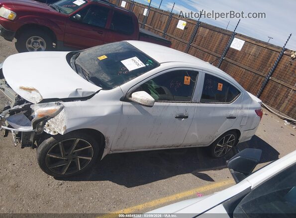 3N1CN7APXJL842533 2018 NISSAN VERSA White 