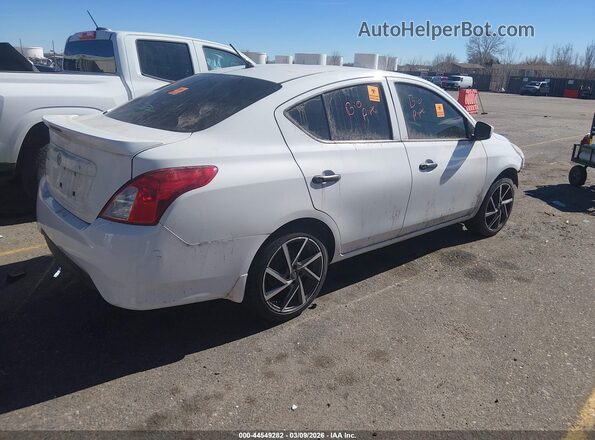 3N1CN7APXJL842533 2018 NISSAN VERSA White 