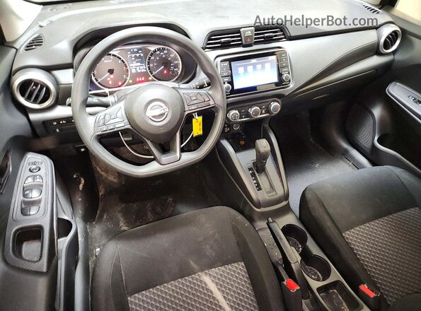 3N1CN8DV6PL817833 2023 NISSAN VERSA Черный Вид панели приборов