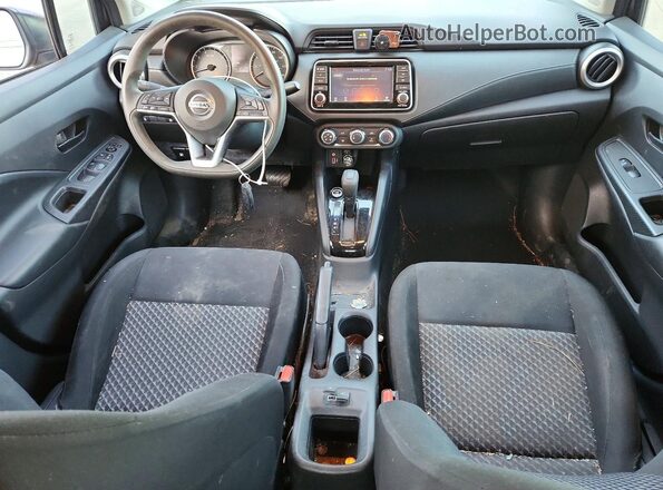 3N1CN8DV7ML896750 2021 NISSAN VERSA Gray Առջևի վահանակի տեսք
