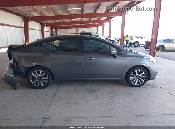 3N1CN8EV2LL807356 2020 NISSAN VERSA Gray უკანა სალონის ხედი