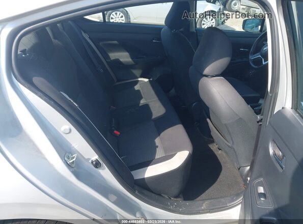 3N1CN8EV9ML832689 2021 NISSAN VERSA Silver 