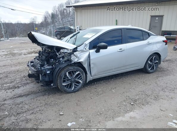 3N1CN8FV0PL851568 2023 NISSAN VERSA Silver Przód lewy