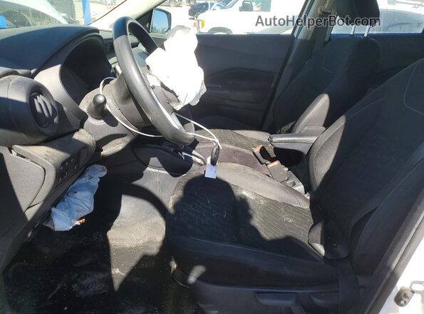 3N1CP5BV1ML475554 2021 NISSAN KICKS White Vista interior delantera