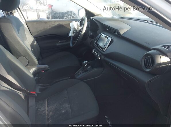 3N1CP5BV1RL544864 2024 NISSAN KICKS White Вид задньої частини салону