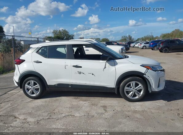 3N1CP5BV6RL529535 2024 NISSAN KICKS White Widok zestawu wskaźników