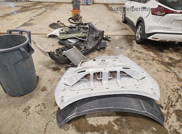 3N1CP5BV7ML518634 2021 NISSAN KICKS White Widok komory silnika