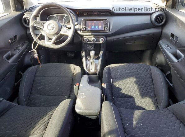 3N1CP5BV8ML529268 2021 NISSAN KICKS Gray Вид панелі приладів
