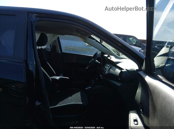 3N1CP5BV8ML559791 2021 NISSAN KICKS Black Вид салону спереду