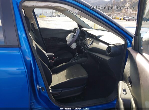 3N1CP5BV8SL489979 2025 NISSAN KICKS PLAY Blue Vista interior delantera