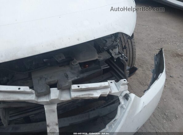 3N1CP5CU2JL541627 2018 NISSAN KICKS Белый Панорамный вид салона 360°