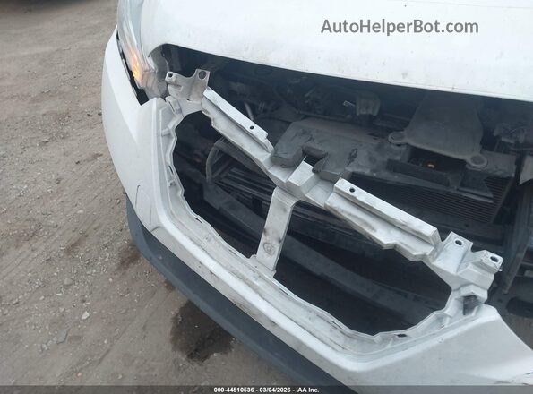 3N1CP5CU2JL541627 2018 NISSAN KICKS Белый 