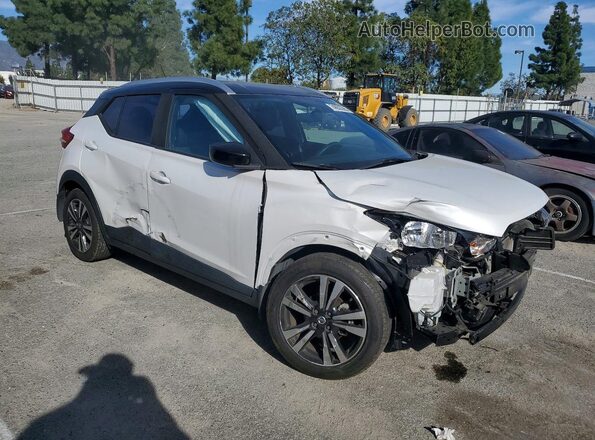 3N1CP5CU2KL563533 2019 NISSAN KICKS White 