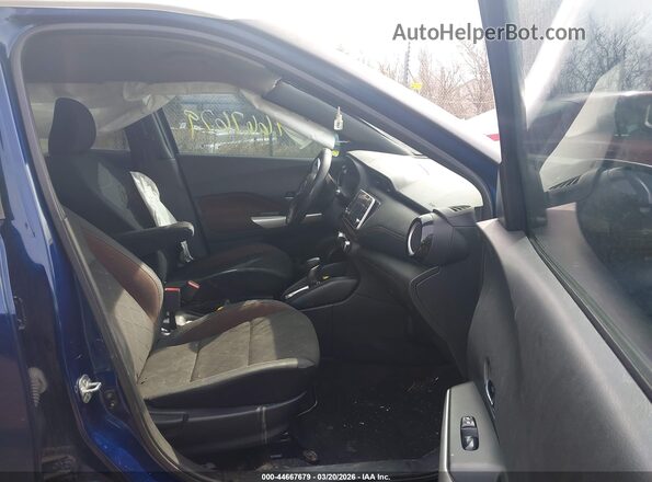 3N1CP5CU3JL524755 2018 NISSAN KICKS Blue 