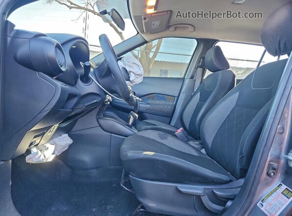 3N1CP5CU5KL557452 2019 NISSAN KICKS Black 
