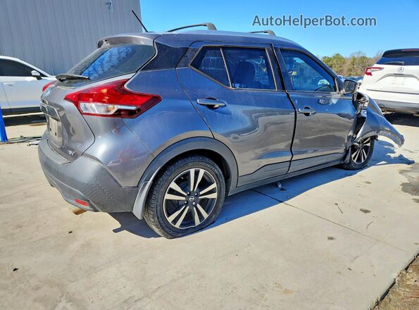 3N1CP5CU5KL559976 2019 NISSAN KICKS Gray 