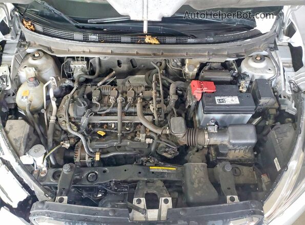 3N1CP5CU8JL516389 2018 NISSAN KICKS Silver Widok komory silnika