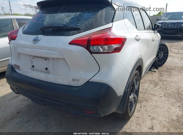 3N1CP5CU8JL519583 2018 NISSAN KICKS White 