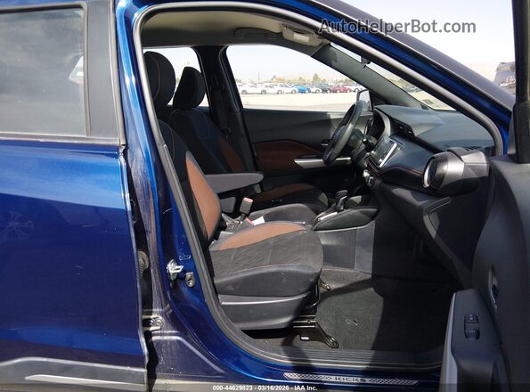 3N1CP5CUXJL534957 2018 NISSAN KICKS Blue 