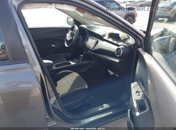 3N1CP5CV2NL477863 2022 NISSAN KICKS Gray Vista interior delantera